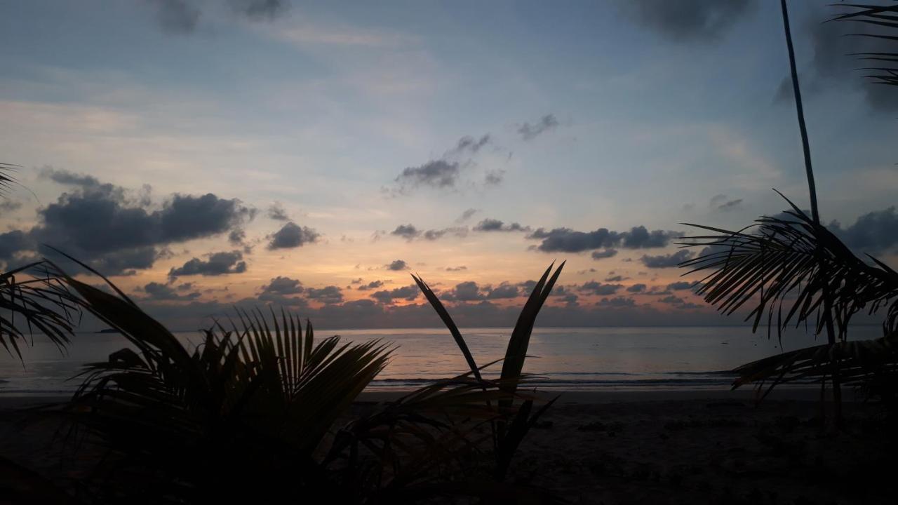 juara seaview chalet, kampung juara Kampong Juara Bagian luar foto